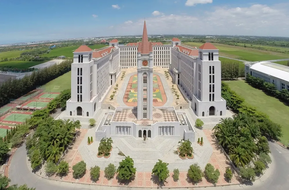 Toàn cảnh campus Suvarnabhumi của Assumption University, Thái Lan